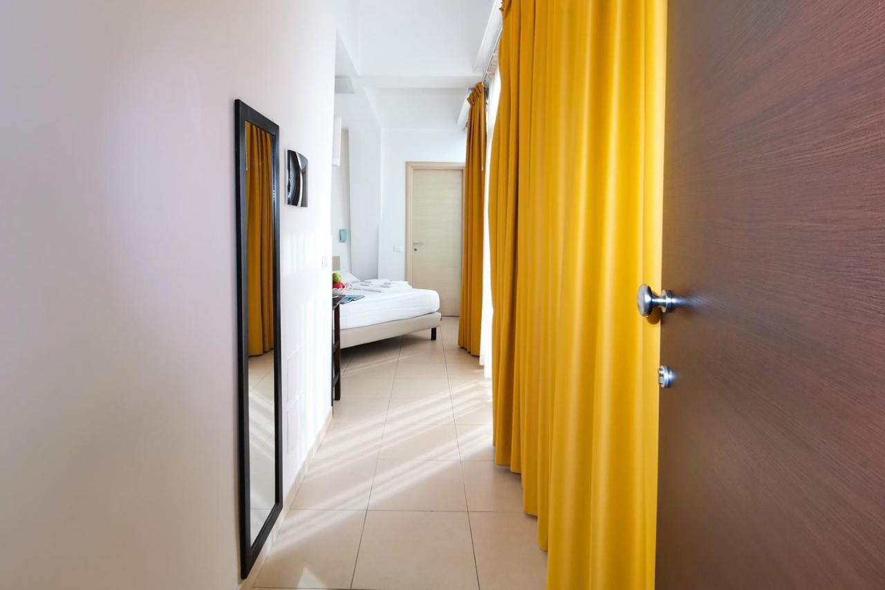 Hotel Poetto Cagliari Eksteriør billede